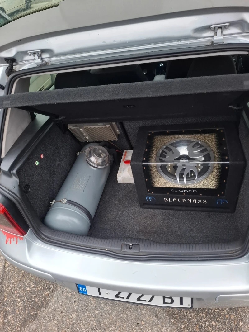 VW Golf GOLF 4, снимка 11 - Автомобили и джипове - 52857668