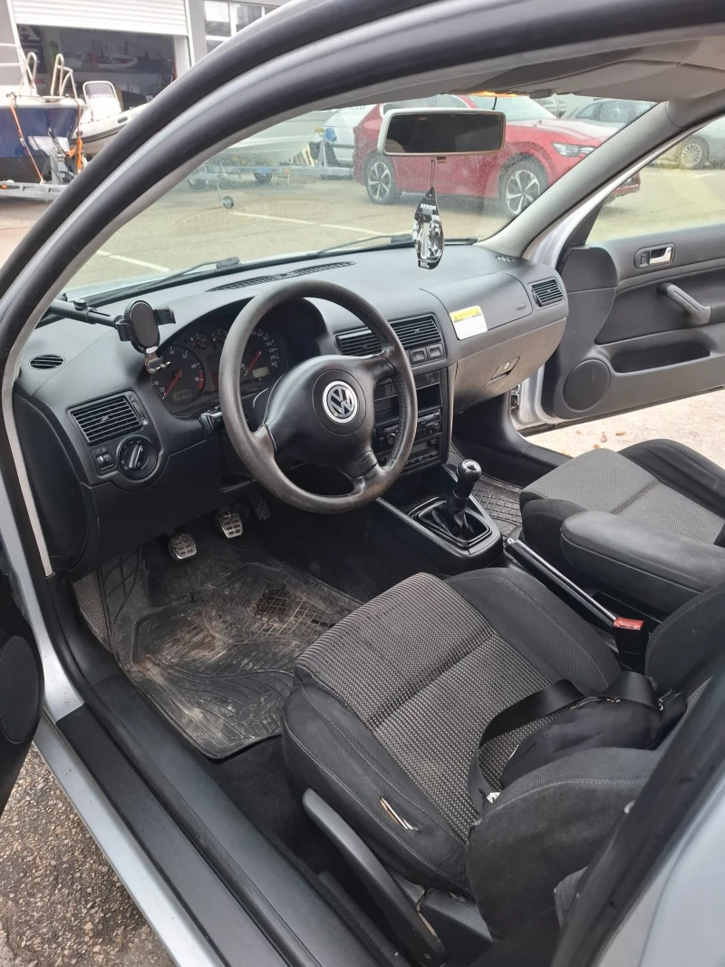 VW Golf GOLF 4, снимка 9 - Автомобили и джипове - 52857668