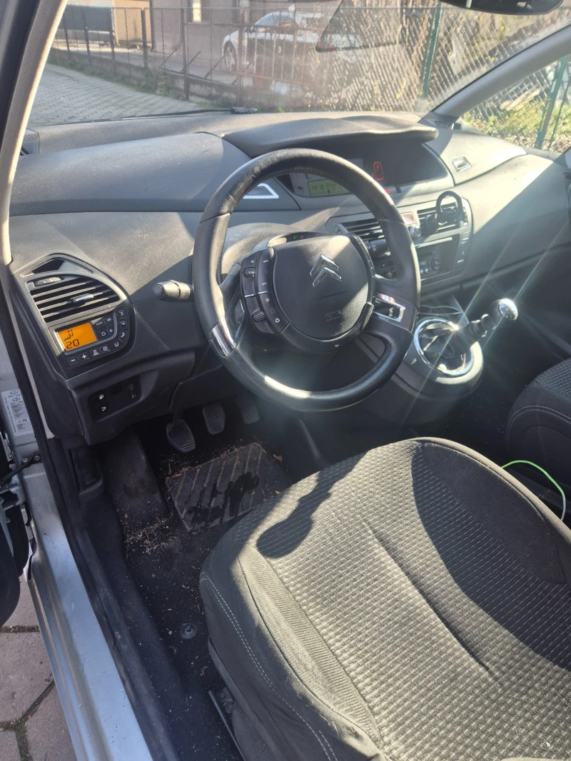 Citroen Grand C4 Picasso, снимка 8 - Автомобили и джипове - 52931461