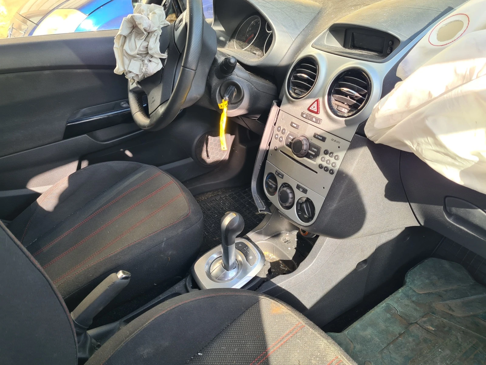 Opel Corsa 1.2 - изображение 5