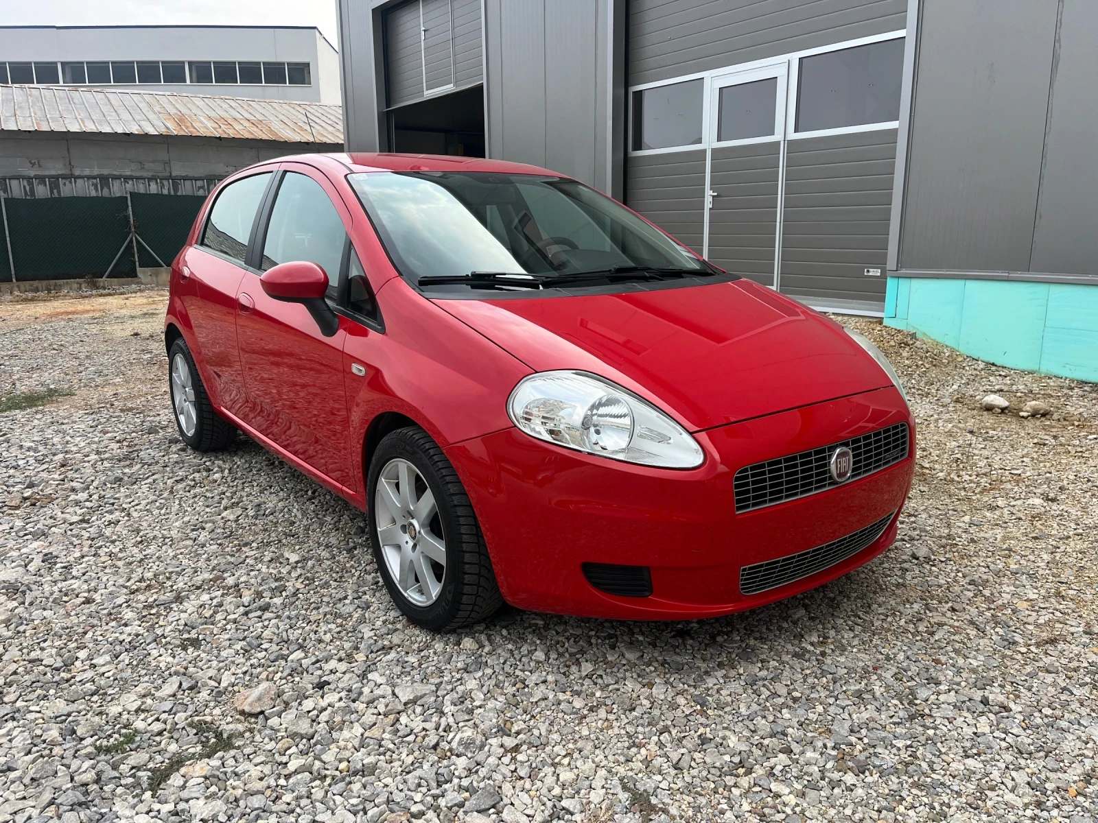 Fiat Punto 1.3M-JET 146 хил км - [1] 