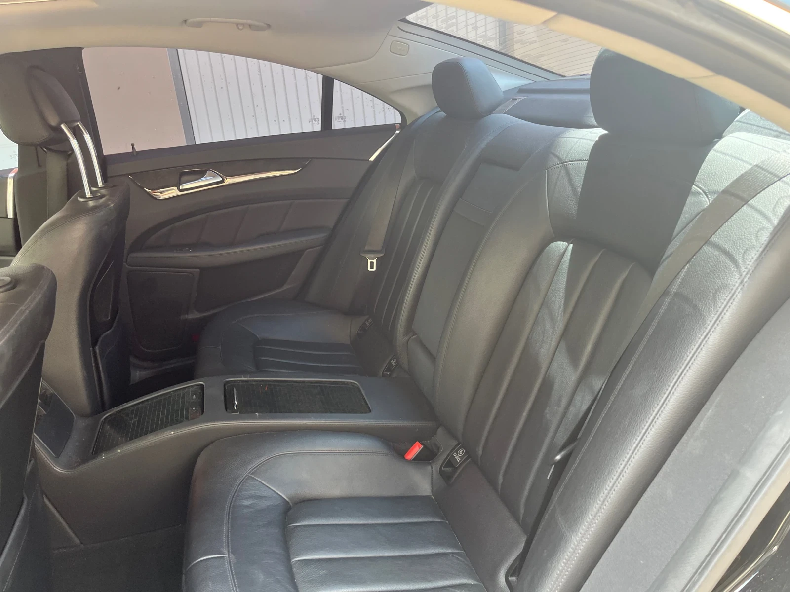Mercedes-Benz CLS 550 Задно предаване - изображение 8