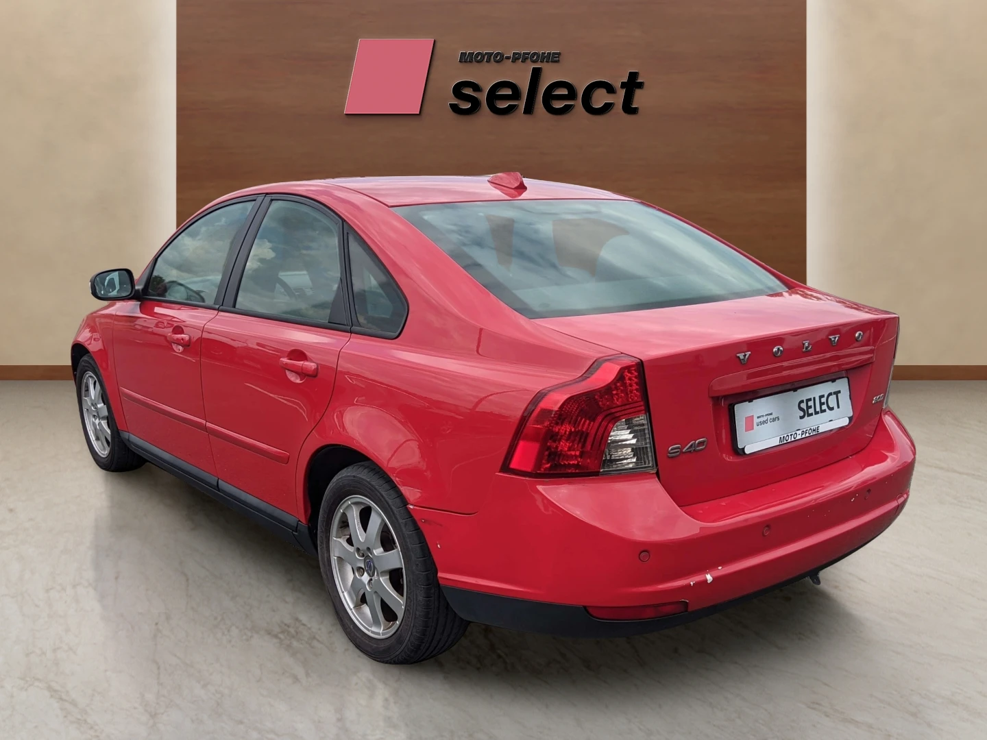Volvo S40 2.0 - изображение 5