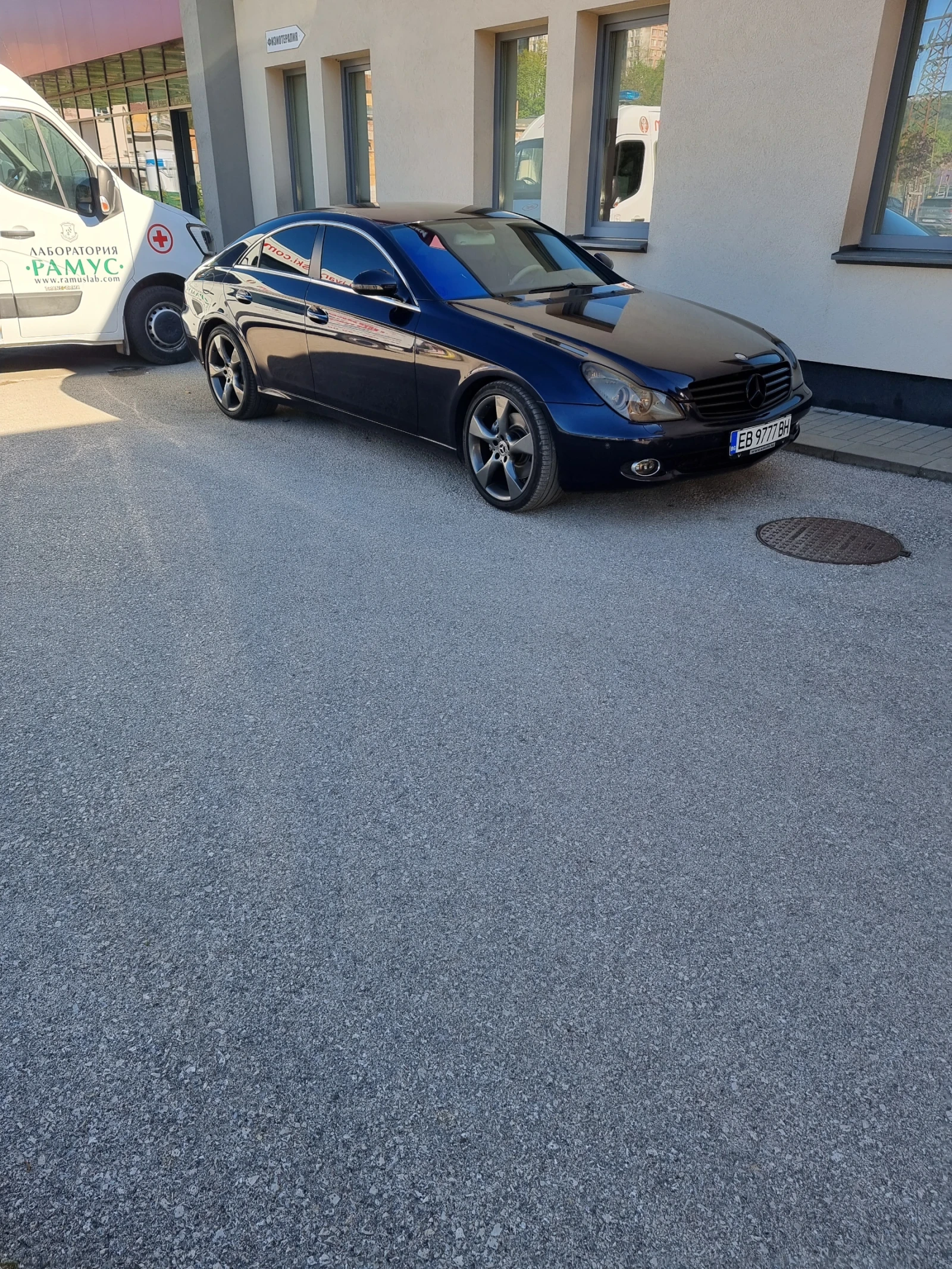 Mercedes-Benz CLS 350  - изображение 4