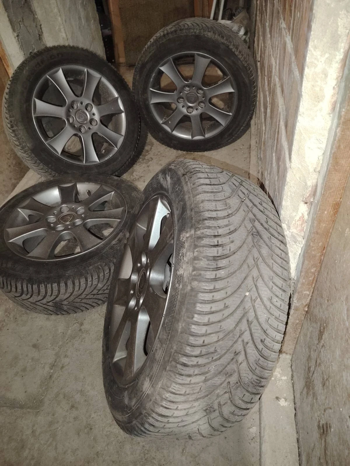 Toyota Avensis  - изображение 9