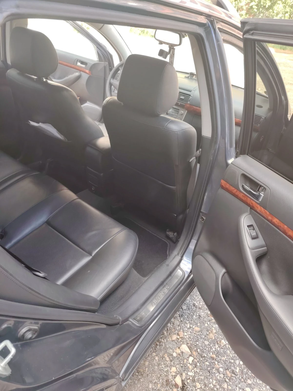 Toyota Avensis  - изображение 6