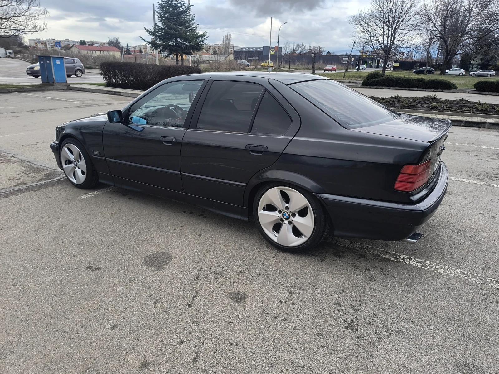 BMW 318 М43б18 газ, снимка 3 - Автомобили и джипове - 52294331