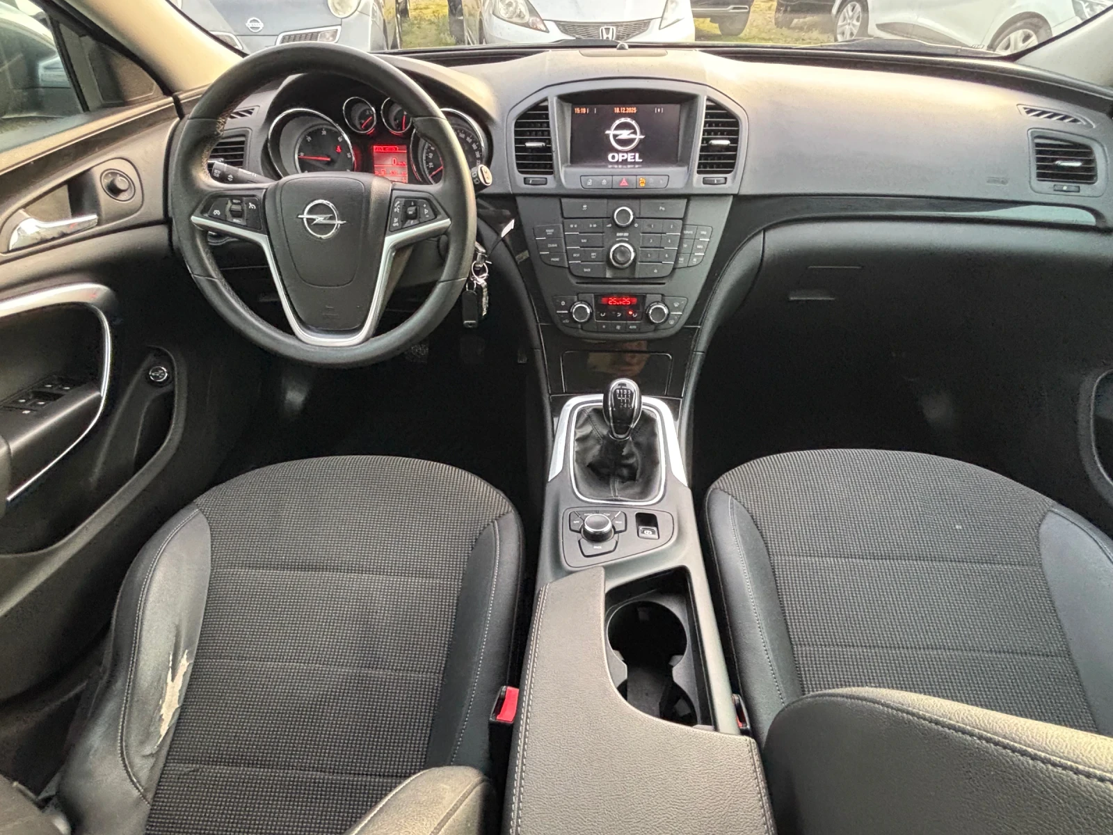 Opel Insignia 2.0CDTI | Mobile.bg � ����������� 11