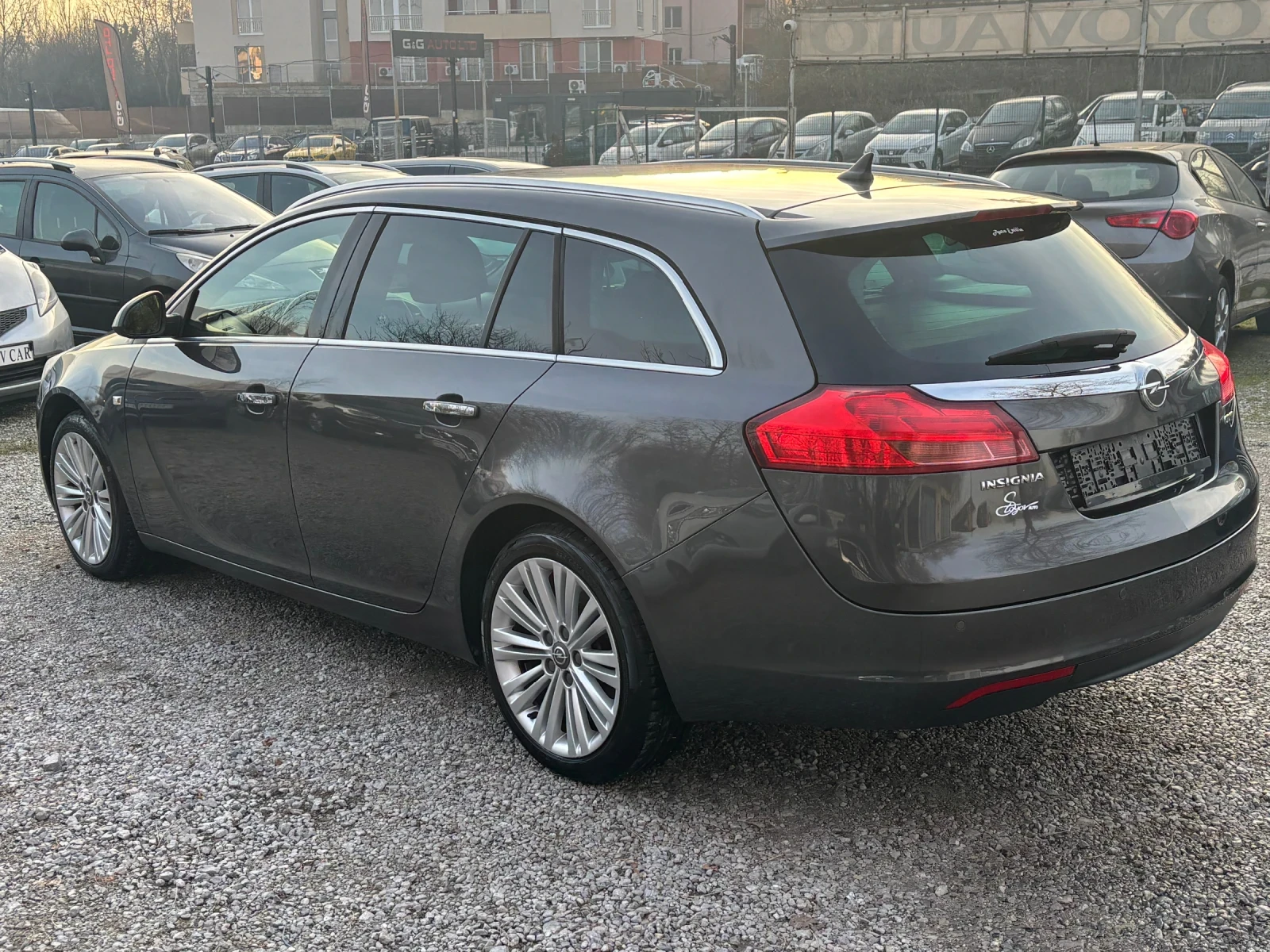 Opel Insignia 2.0CDTI - изображение 4