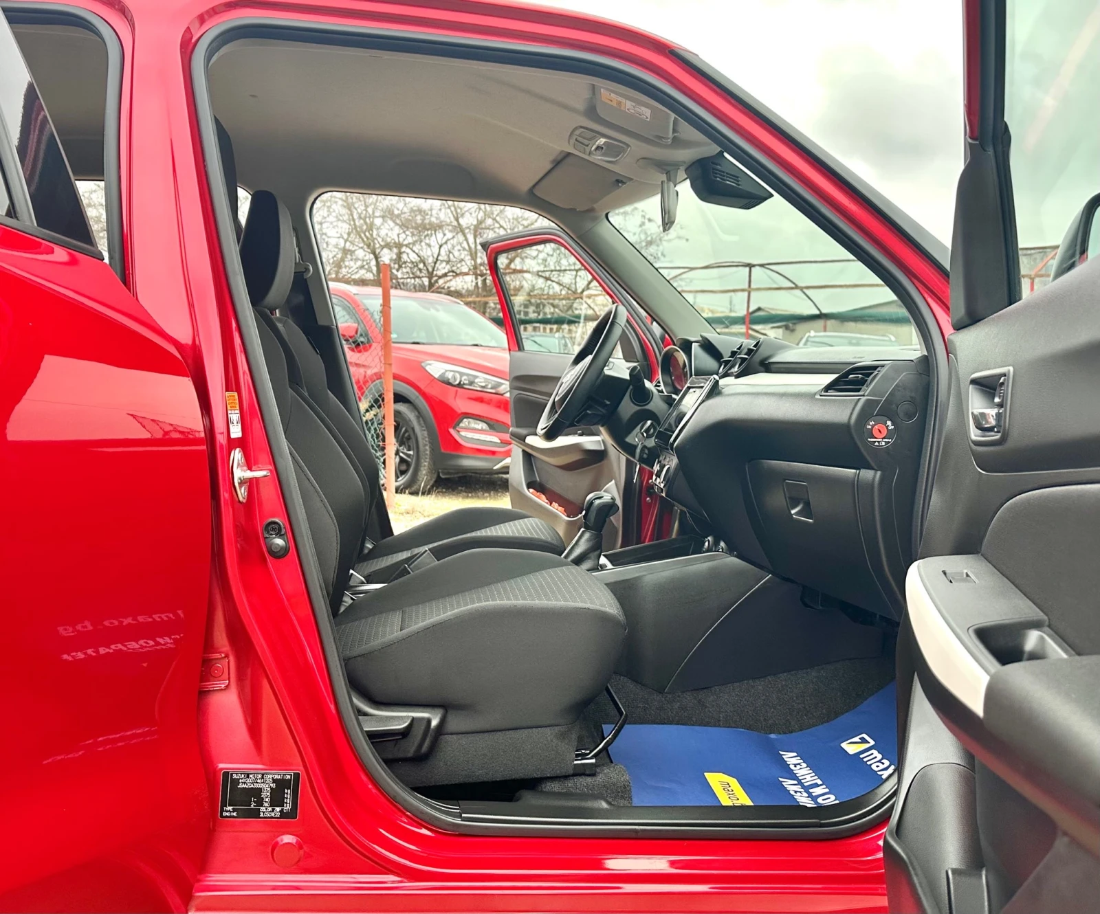 Suzuki Swift 1.2 HYBRID 83HP AUTOMATIC - изображение 10