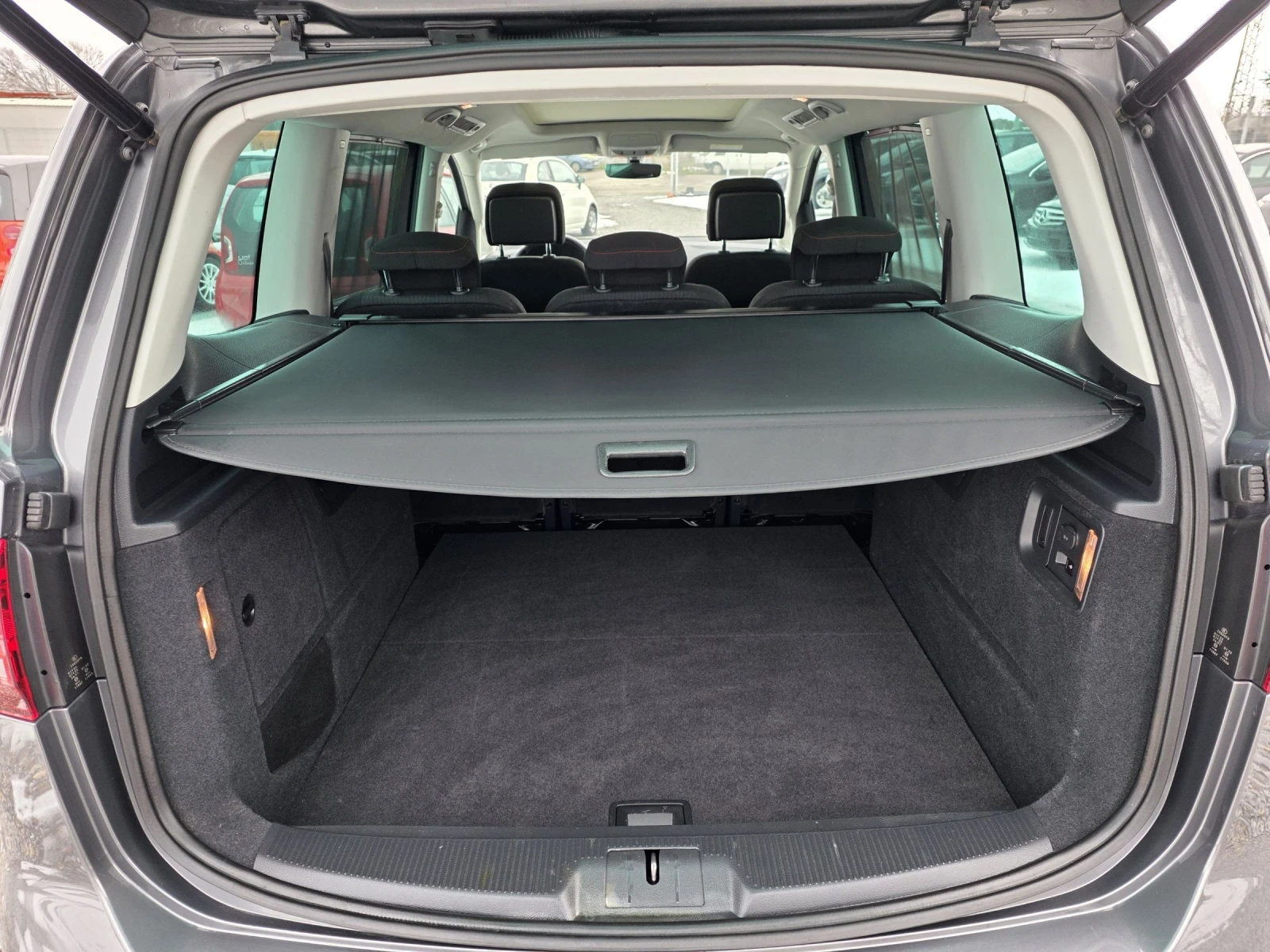VW Sharan 2.0tdi 184k.c DSG KAMERA PANORAMA DISTRONIK  | Mobile.bg � ����������� 13