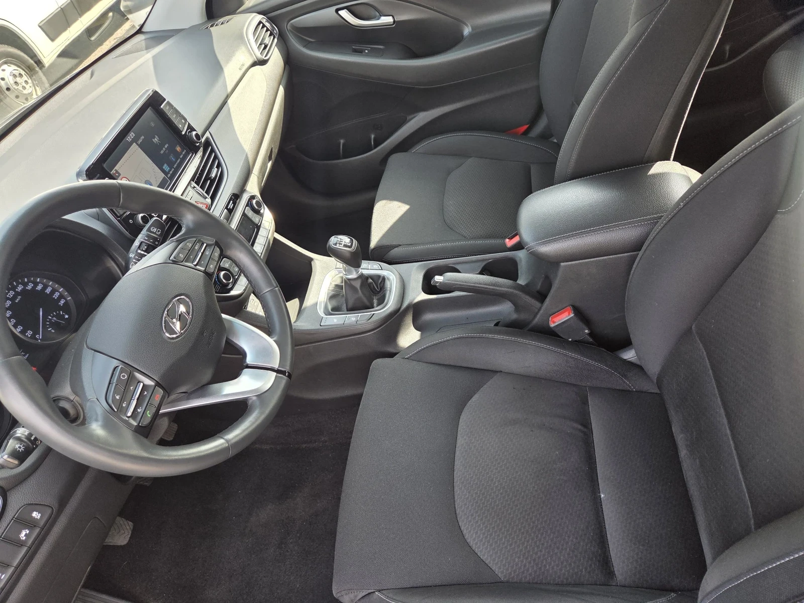 Hyundai I30 Led/ Euro 6/Keyless - изображение 9