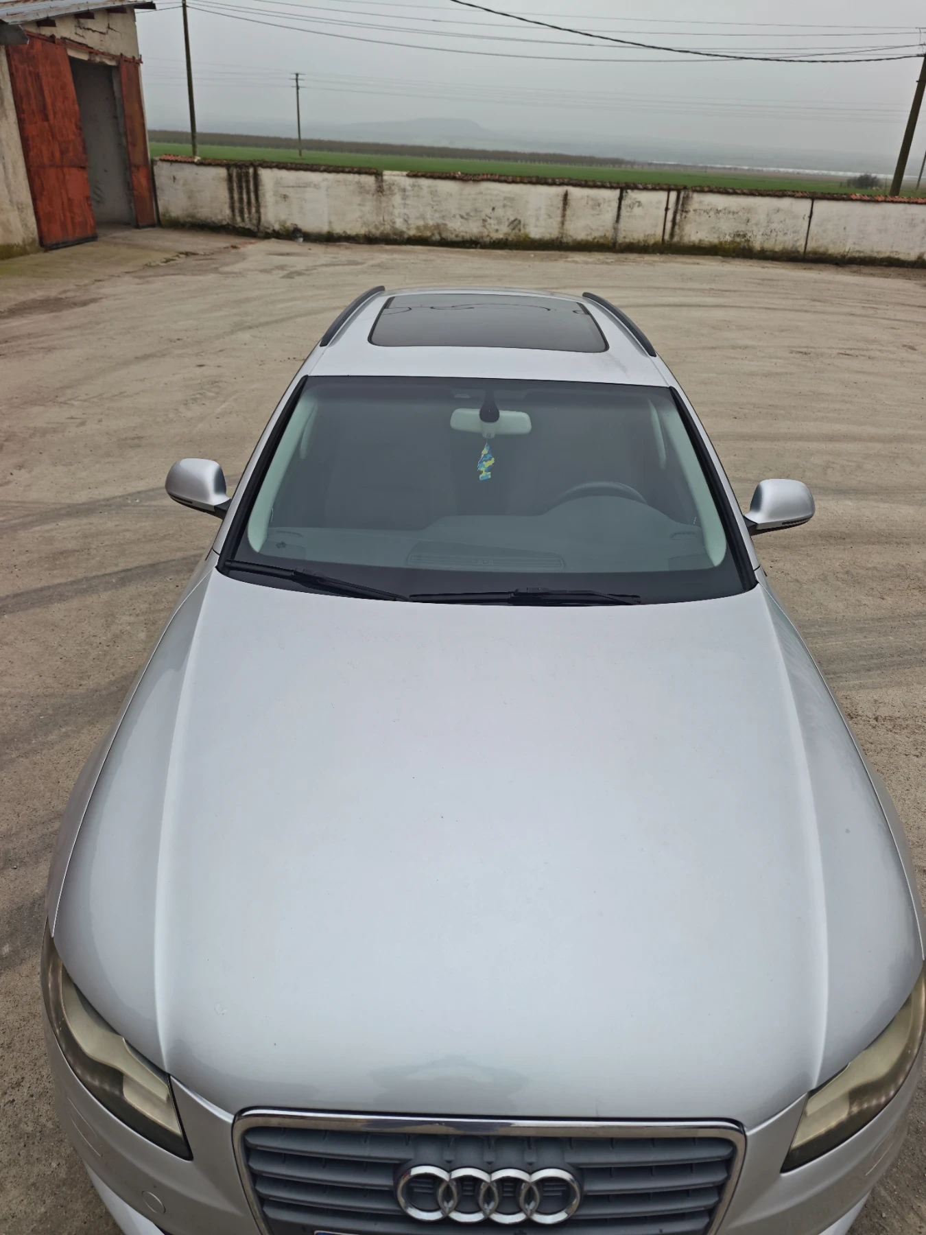 Audi A4 2.0 TDI, снимка 13 - Автомобили и джипове - 53733627