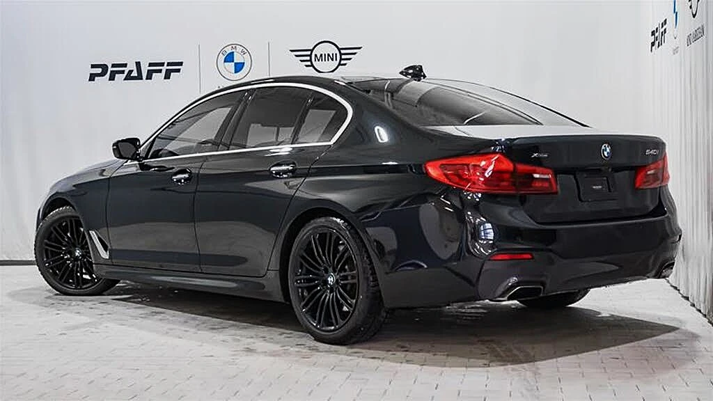 BMW 540 M-PACK| B58| HEAD-UP| AMBIENT| HARMAN| 8ZF, снимка 5 - Автомобили и джипове - 53737548