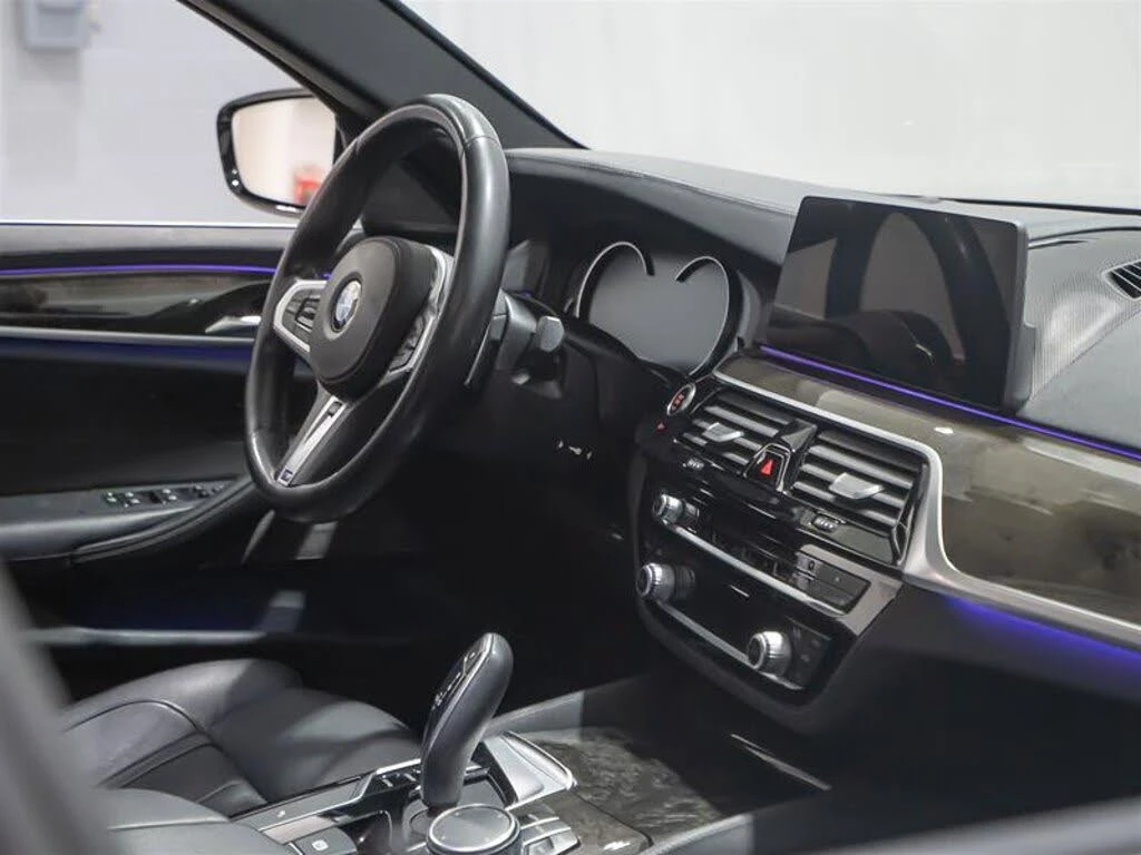 BMW 540 M-PACK| B58| HEAD-UP| AMBIENT| HARMAN| 8ZF, снимка 10 - Автомобили и джипове - 53737548