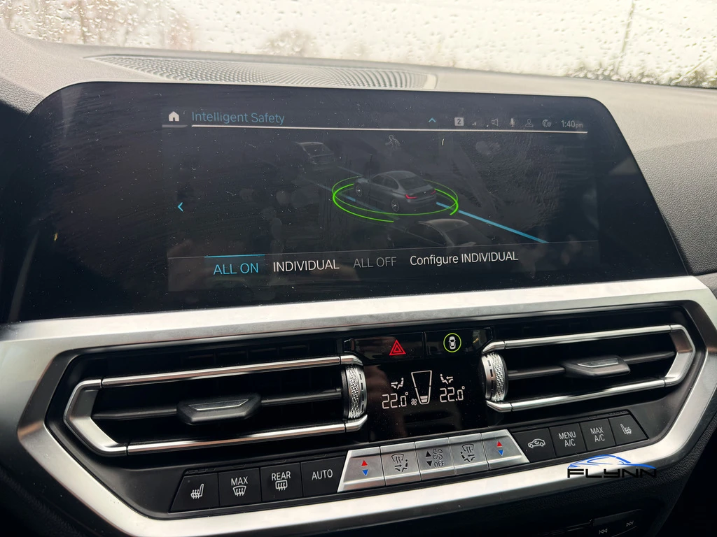 BMW 330 330e xDrive Plug-in Hybrid! Rare!, снимка 15 - Автомобили и джипове - 53782966