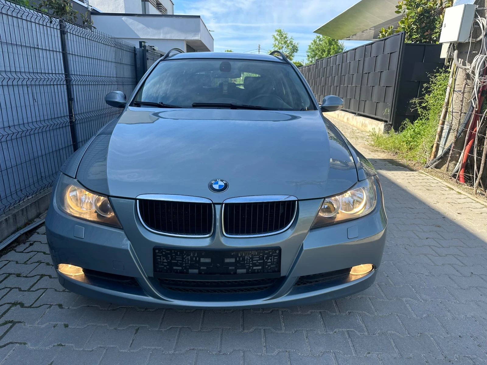 BMW 320 2.0-163к.с-НАВИГАЦИЯ, снимка 2 - Автомобили и джипове - 54685065