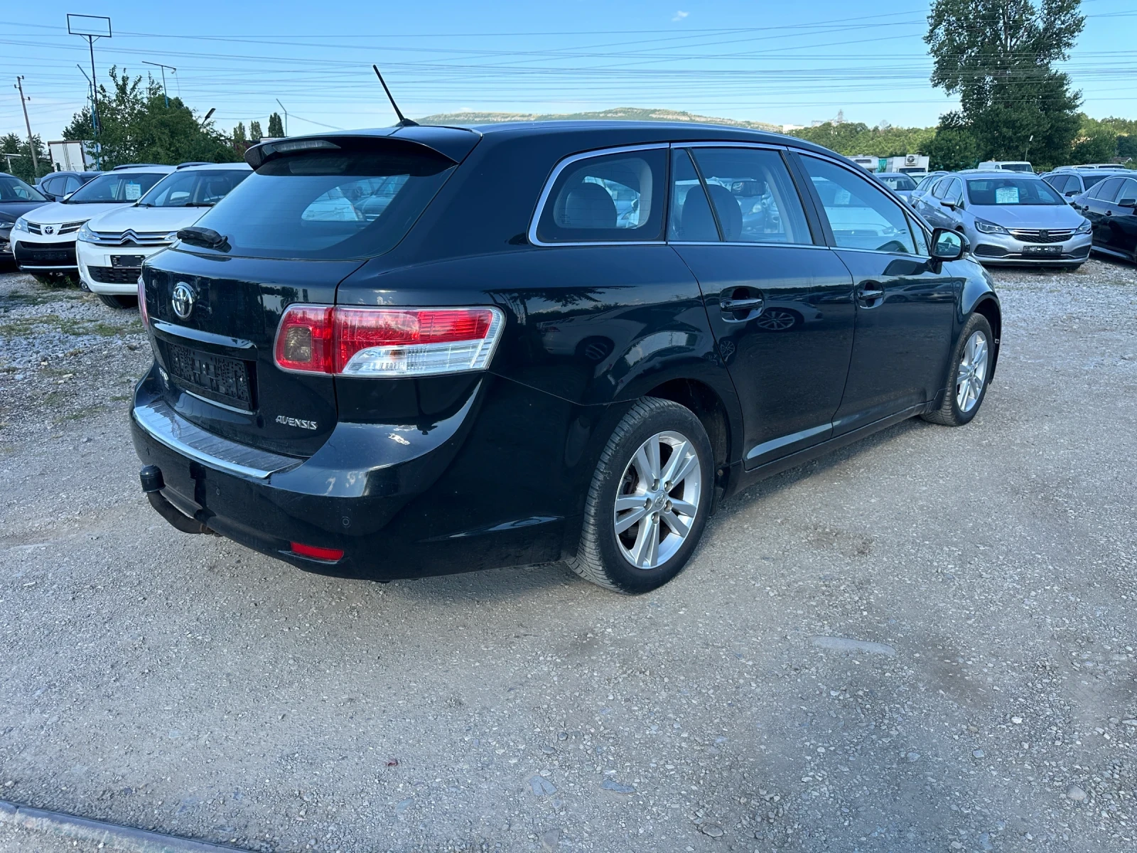 Toyota Avensis 1.8-VVTI-ЕДИН-СОБСТВЕНИК-1Г-Гаранция!, снимка 5 - Автомобили и джипове - 54921832