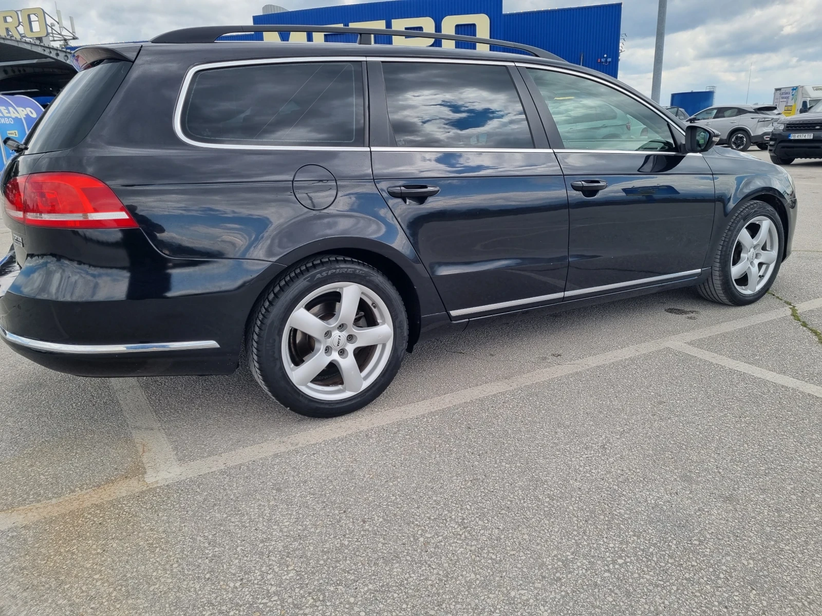 VW Passat 2.0 TDI 140 кс , снимка 11 - Автомобили и джипове - 55184158