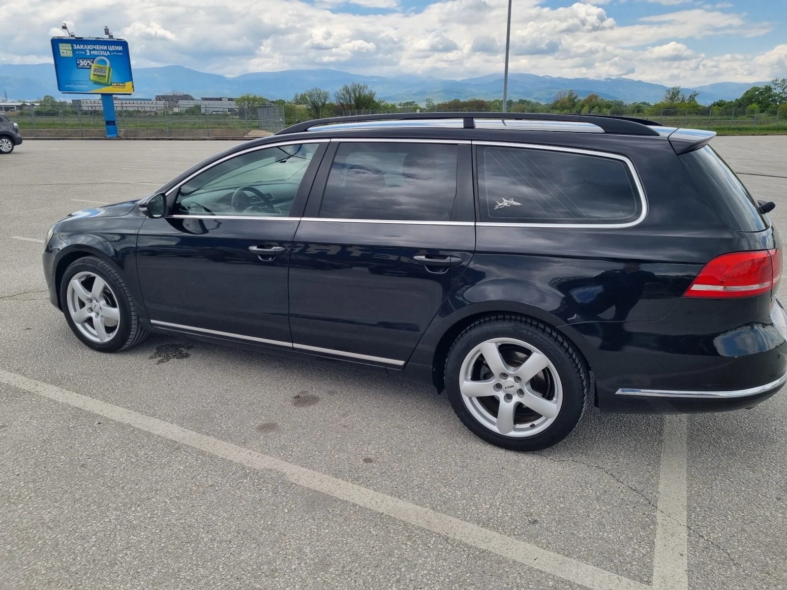 VW Passat 2.0 TDI 140 кс , снимка 9 - Автомобили и джипове - 55184158