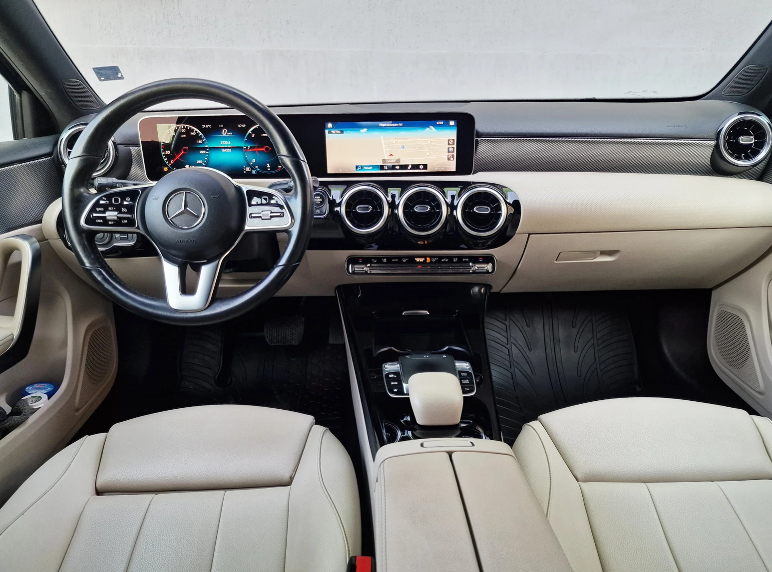 Mercedes-Benz A 180 MERCEDES A180D, снимка 14 - Автомобили и джипове - 55554397