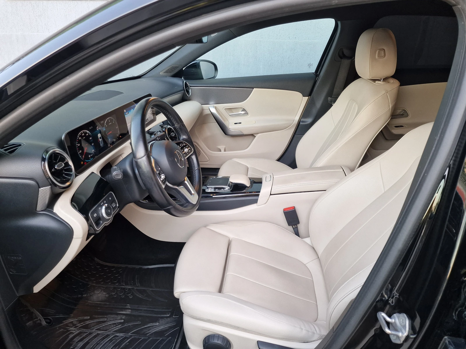 Mercedes-Benz A 180 MERCEDES A180D, снимка 11 - Автомобили и джипове - 55554397