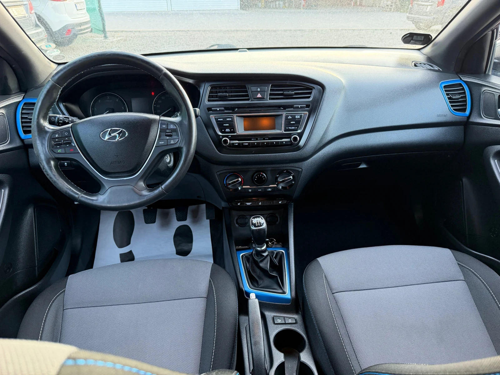 Hyundai I20 1.1d/75hp/exclusiv/EVRO6/, снимка 7 - Автомобили и джипове - 55685373