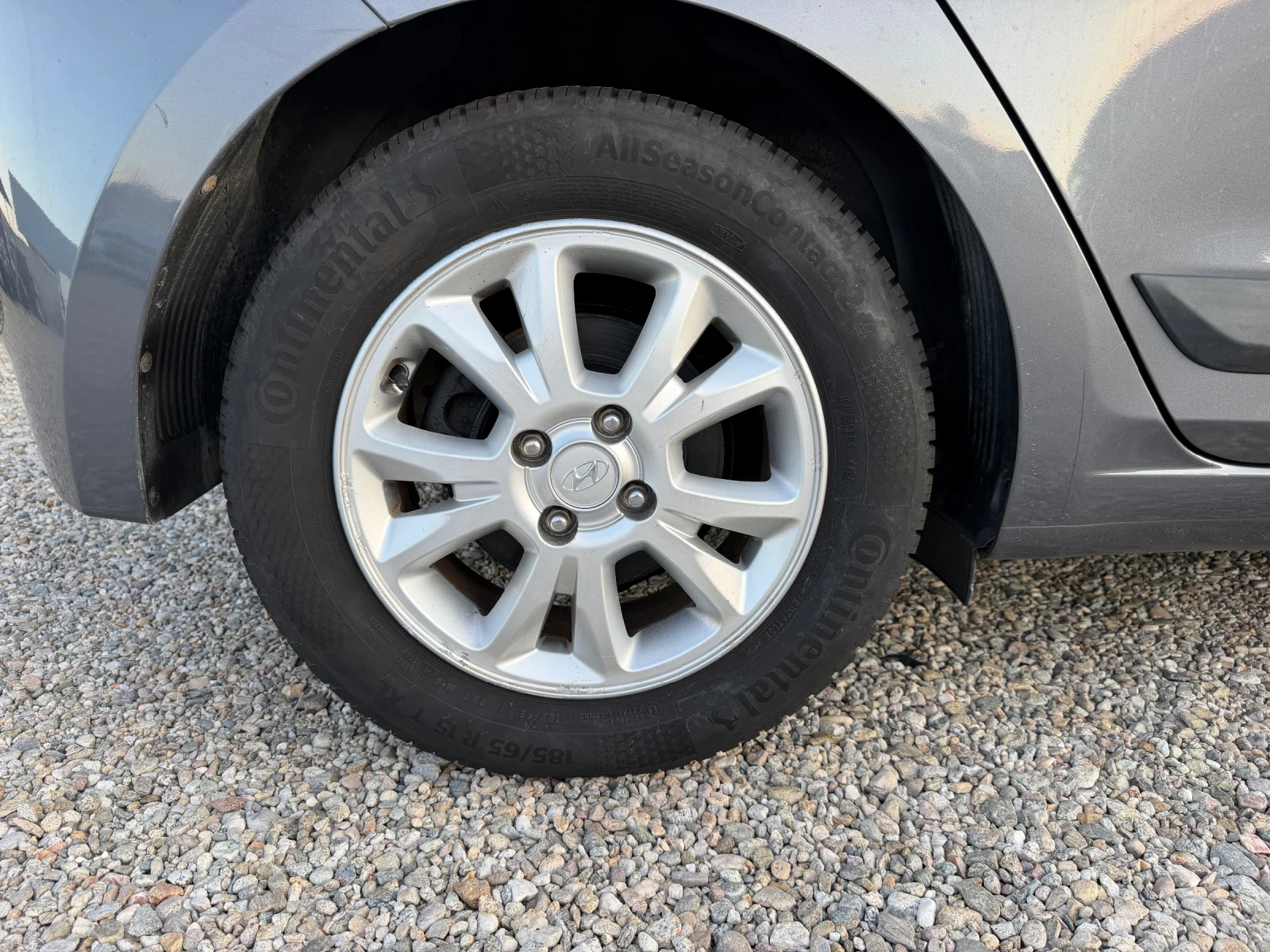 Hyundai I20 1.1d/75hp/exclusiv/EVRO6/, снимка 12 - Автомобили и джипове - 55685373