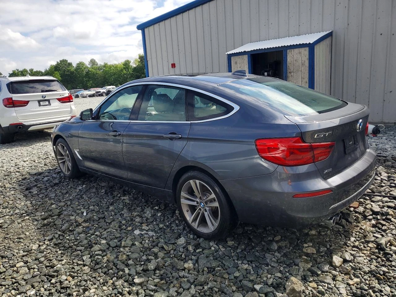 BMW 330, снимка 11 - Автомобили и джипове - 55753762