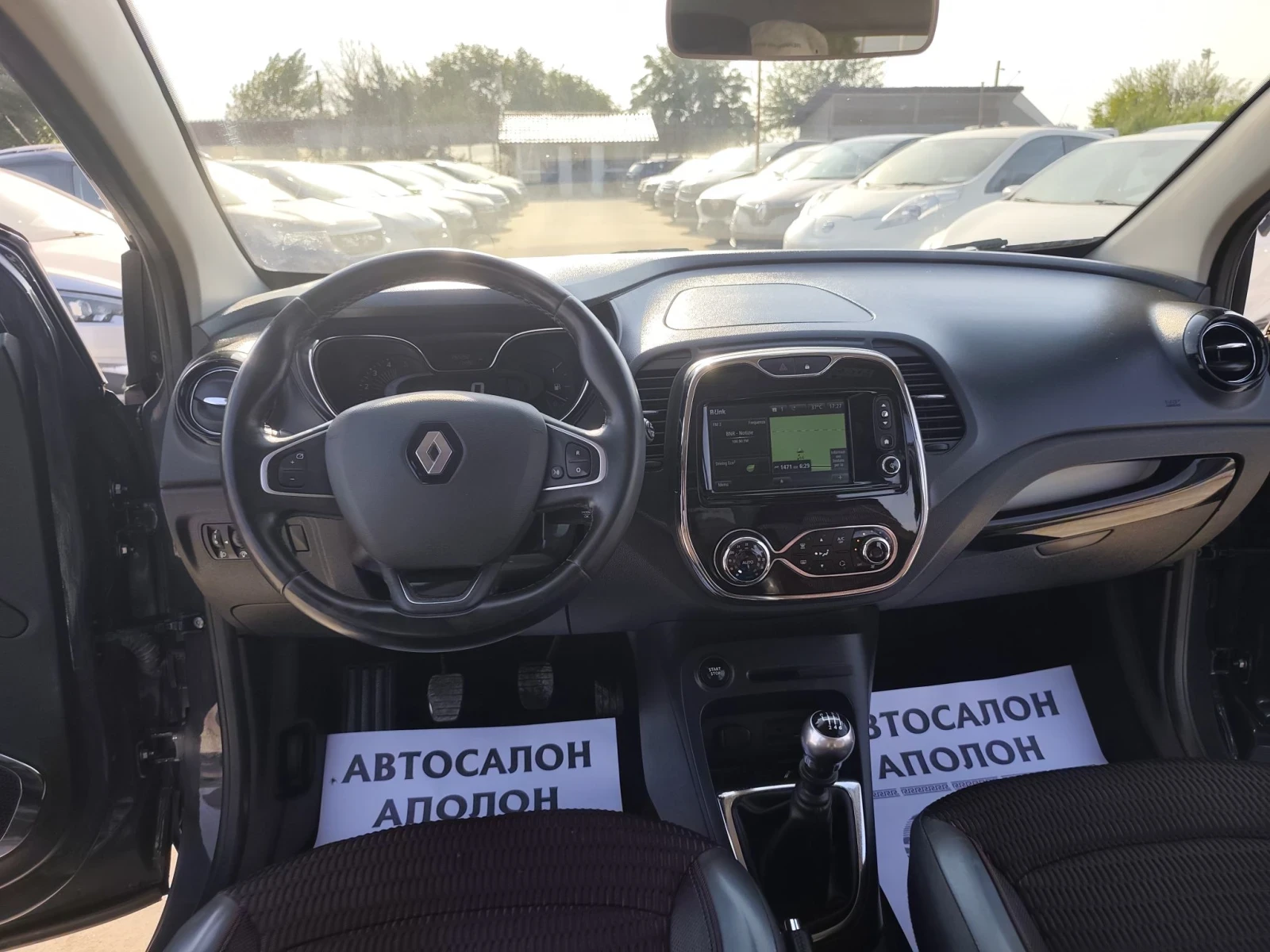 Renault Captur ЕВРО 6, Нави, 110кс, 6скорости, снимка 13 - Автомобили и джипове - 55825294