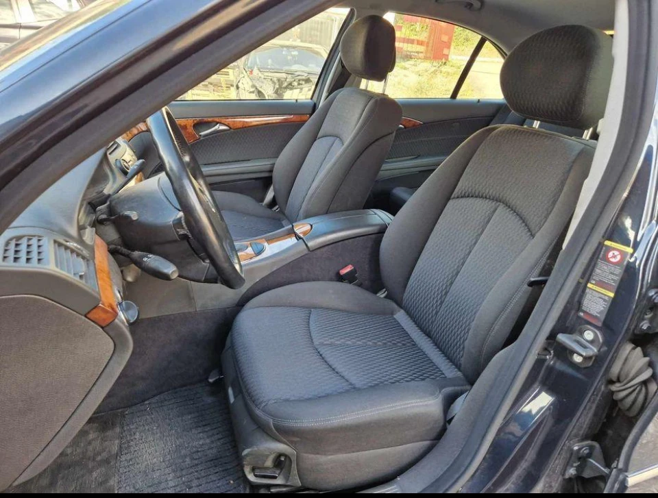 Mercedes-Benz 240, снимка 5 - Автомобили и джипове - 55897413