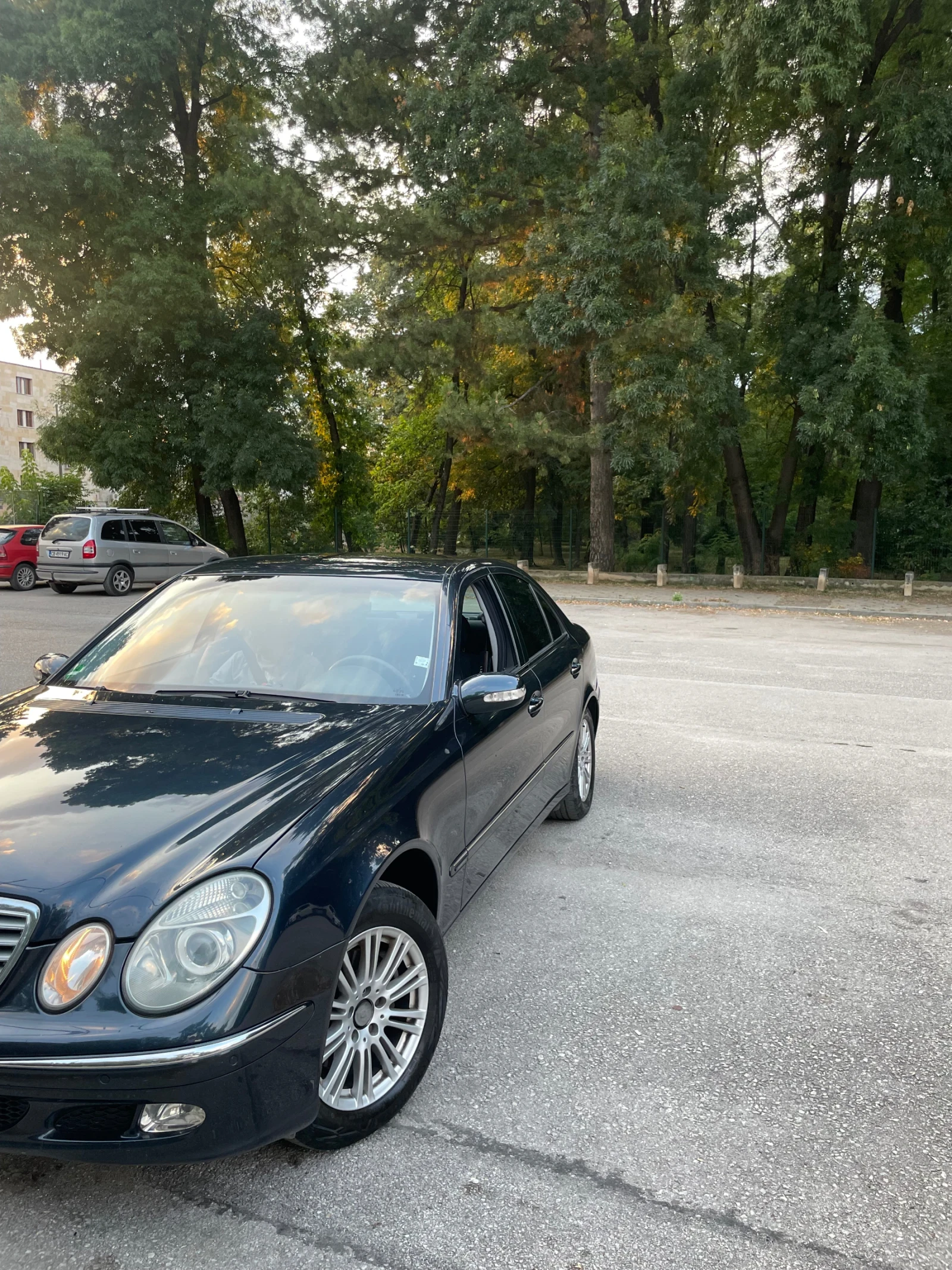 Mercedes-Benz 240