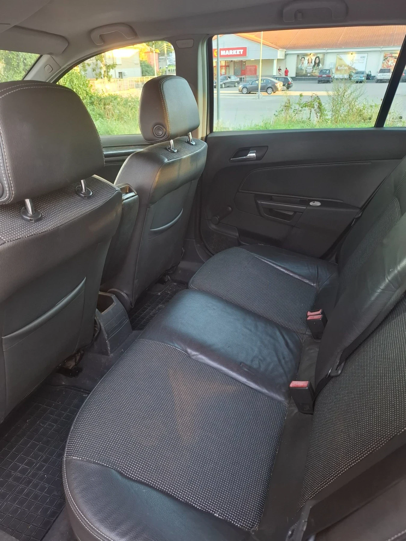 Opel Astra, снимка 9 - Автомобили и джипове - 56609615