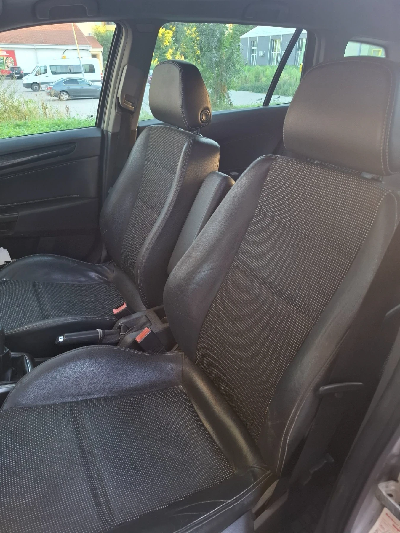 Opel Astra, снимка 11 - Автомобили и джипове - 56609615