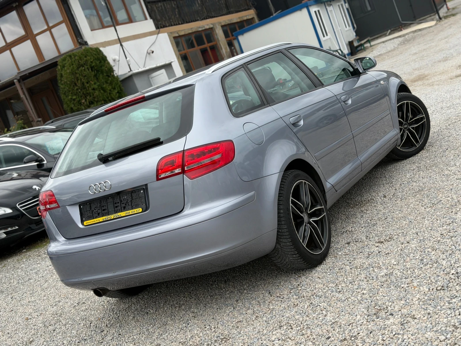 Audi A3 1.6i 116кс 6ск , снимка 6 - Автомобили и джипове - 56697299