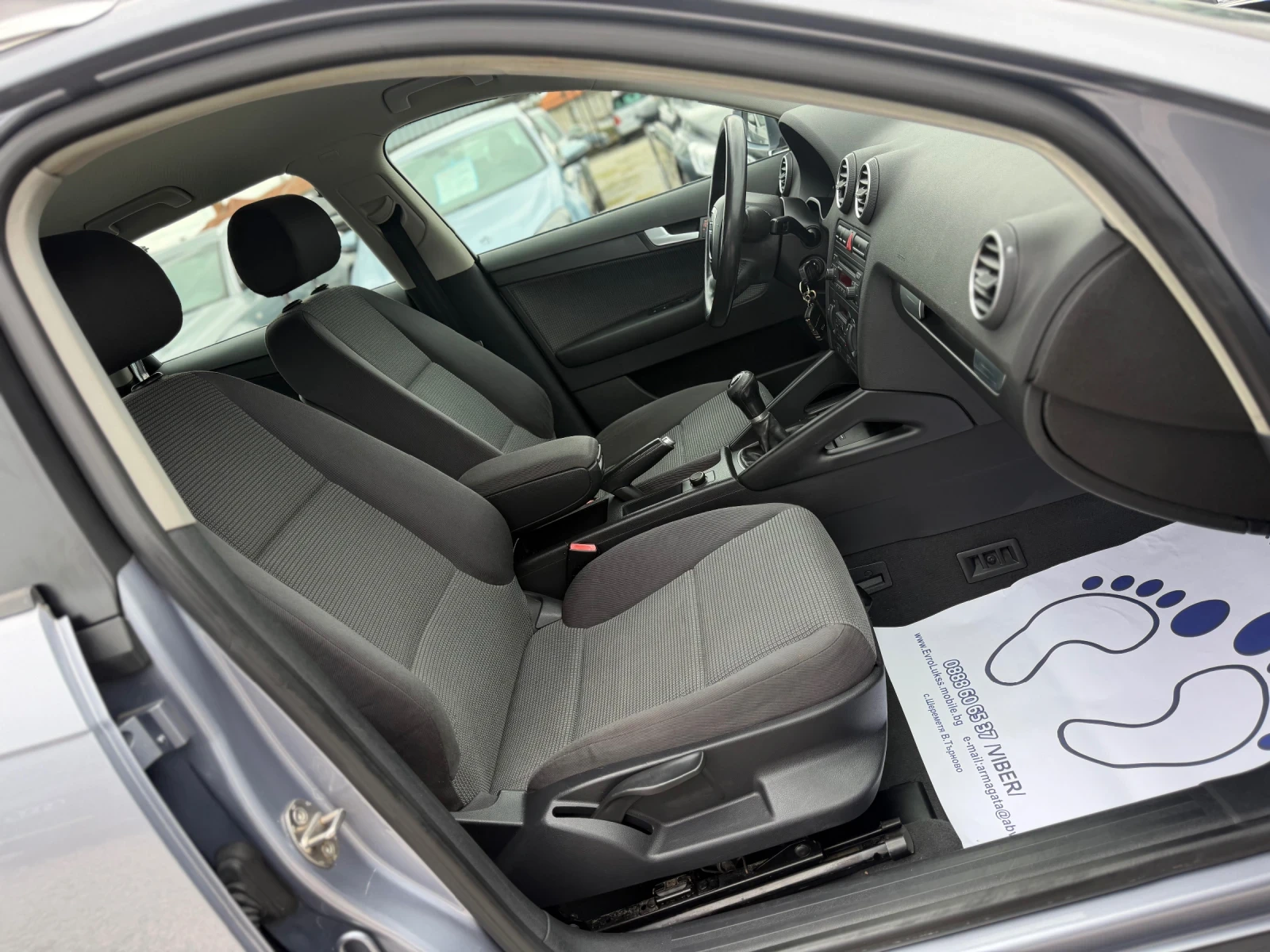 Audi A3 1.6i 116кс 6ск , снимка 14 - Автомобили и джипове - 56697299