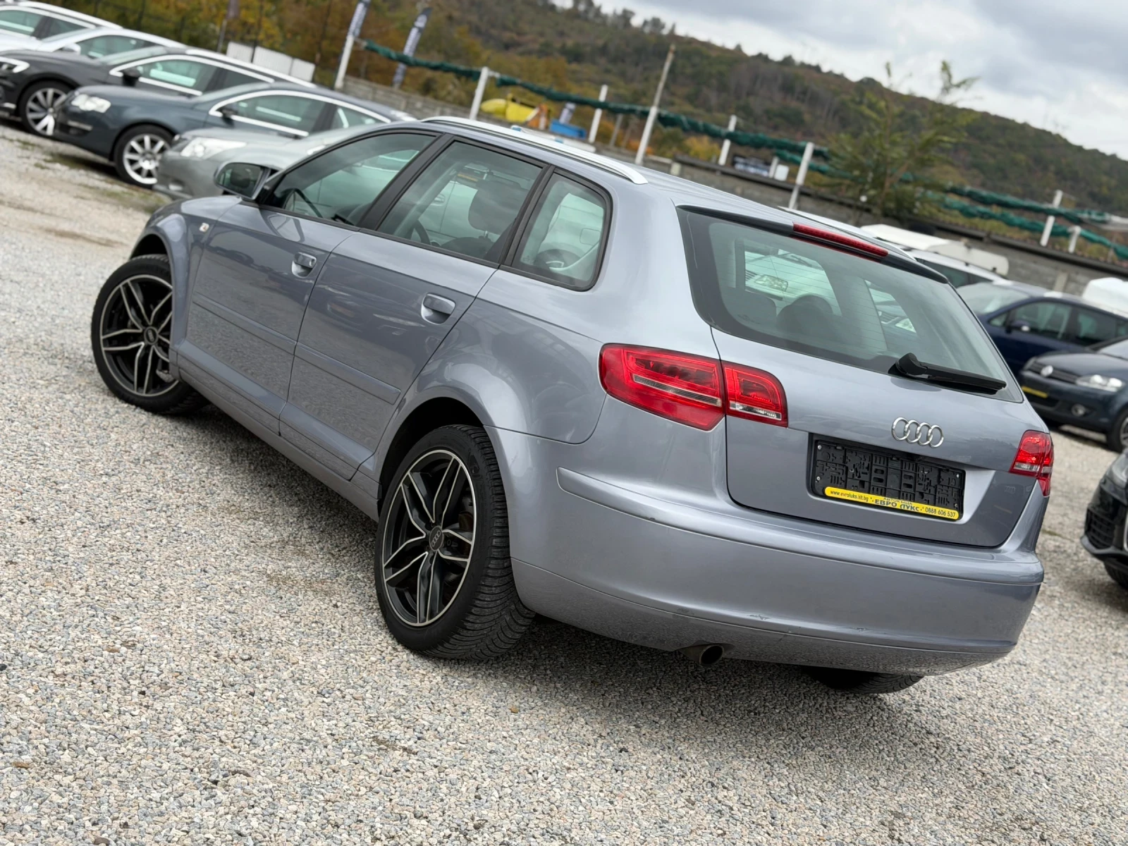 Audi A3 1.6i 116кс 6ск , снимка 4 - Автомобили и джипове - 56697299