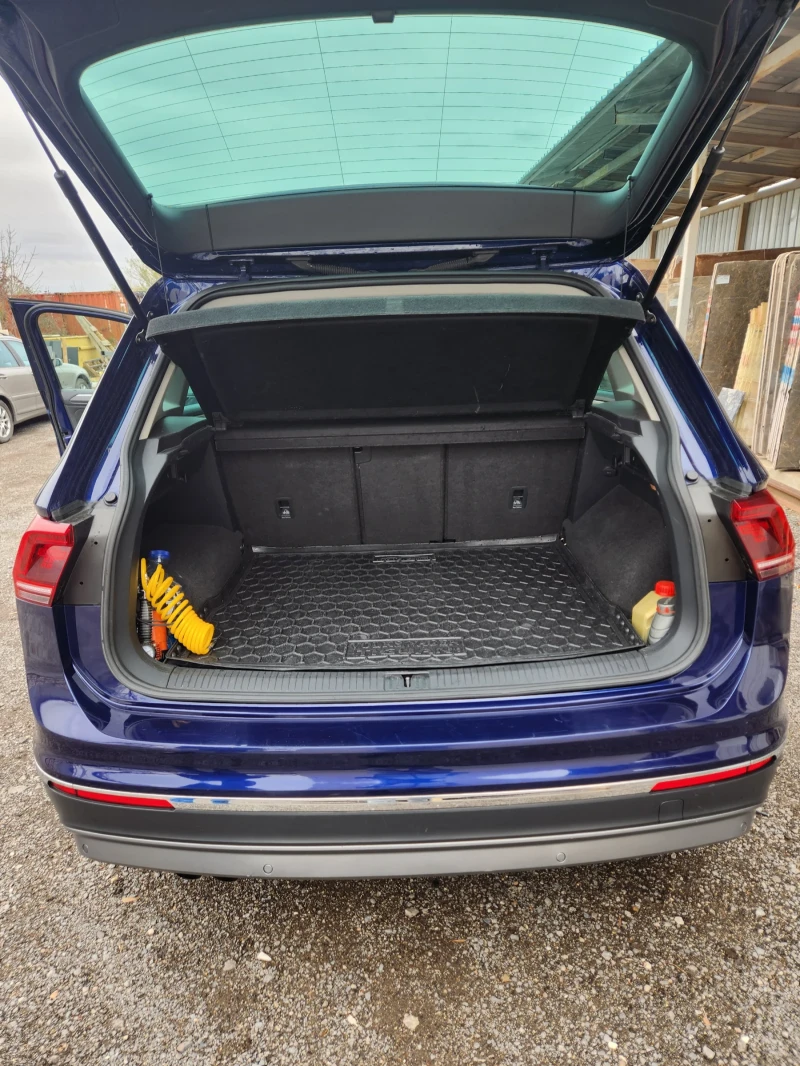VW Tiguan 2.0, снимка 6 - Автомобили и джипове - 52328714