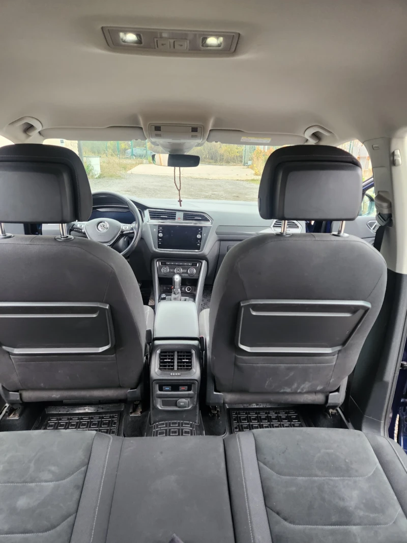 VW Tiguan 2.0, снимка 12 - Автомобили и джипове - 52328714