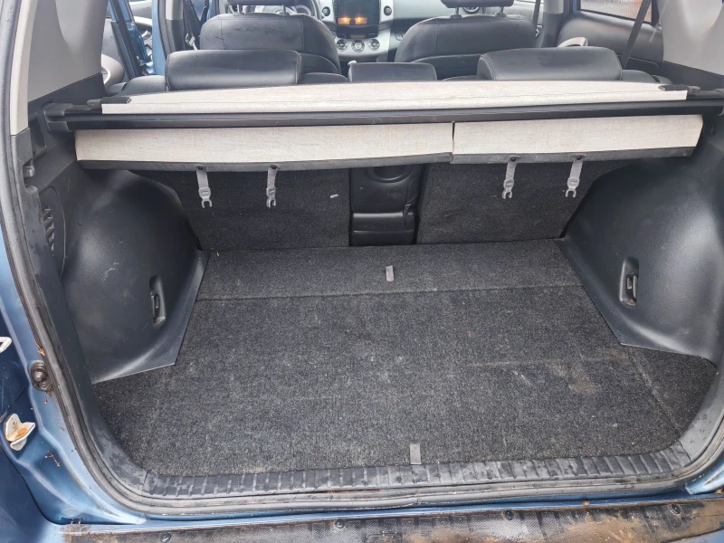 Toyota Rav4, снимка 13 - Автомобили и джипове - 52890246