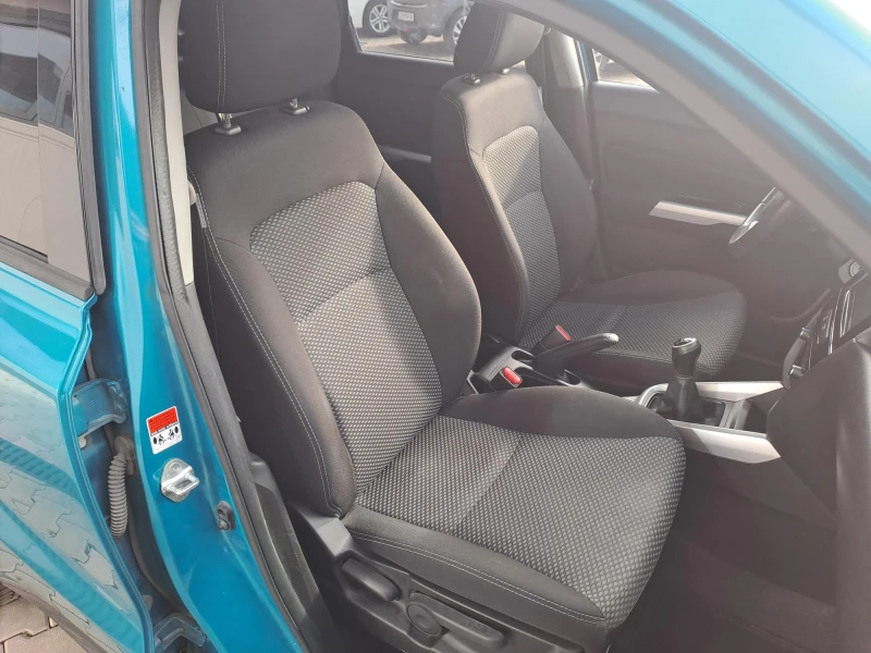 Suzuki Vitara 1.6 GL+ 4X4, снимка 14 - Автомобили и джипове - 53343450