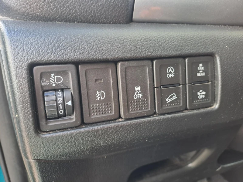 Suzuki Vitara 1.6 GL+ 4X4, снимка 17 - Автомобили и джипове - 53343450