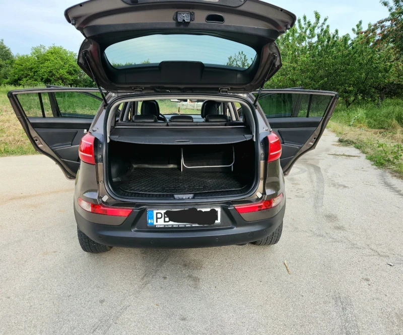 Kia Sportage 1.7 FULL PANORAMA , снимка 6 - Автомобили и джипове - 46810632