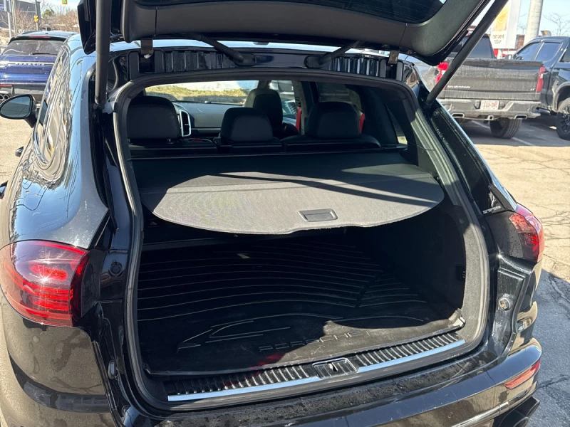 Porsche Cayenne * AWD 4dr Turbo* * АвтоКредит* - 34799 лв. - 29504637 15