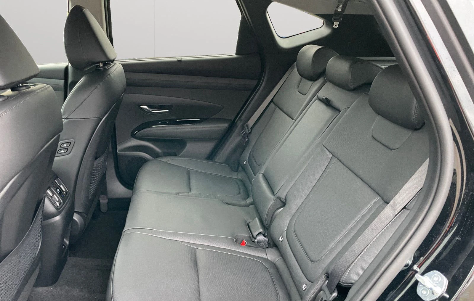 Hyundai Tucson 1.6HEV/215HP/PRIME/FACE/4X4/HUD/NAVI/360/AMBI/132v | Mobile.bg   13