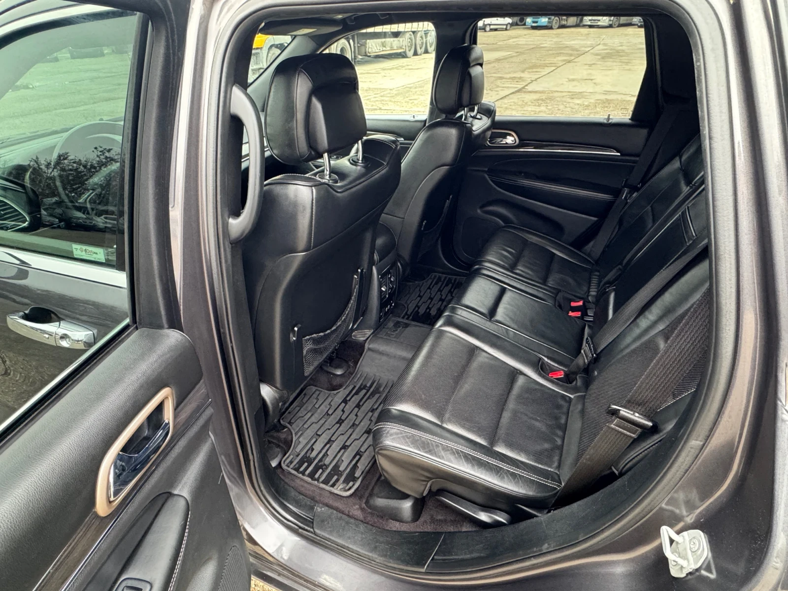 Jeep Grand cherokee  - изображение 9