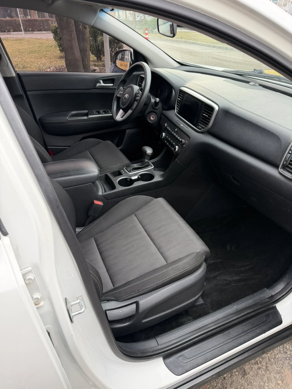 Kia Sportage LX | Mobile.bg � ����������� 4