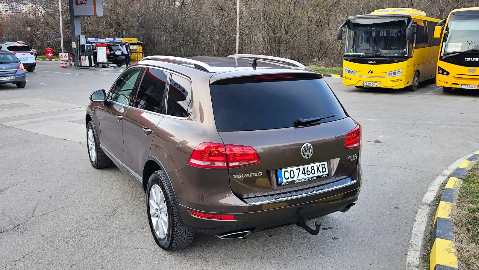 VW Touareg 3.0 AVTOMAT/KOJA/NAVIG/R-LINE, снимка 5 - Автомобили и джипове - 53780680