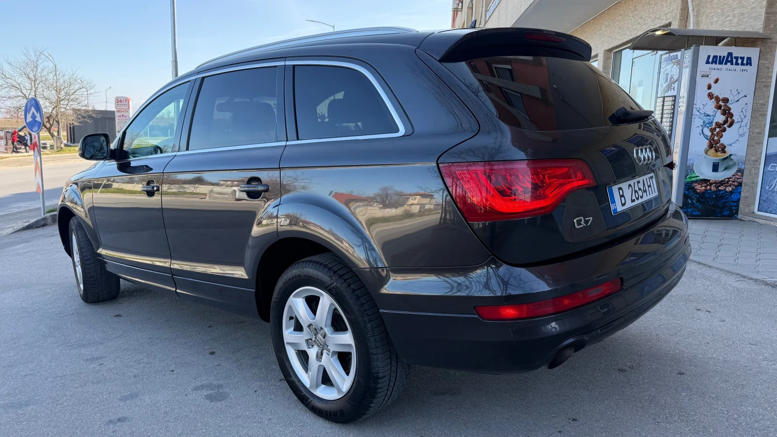 Audi Q7, снимка 2 - Автомобили и джипове - 53844523