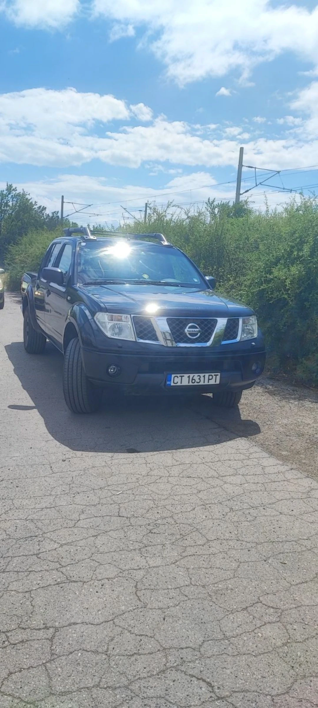 Nissan Navara 2.5 tdi/ кожа/ автомат